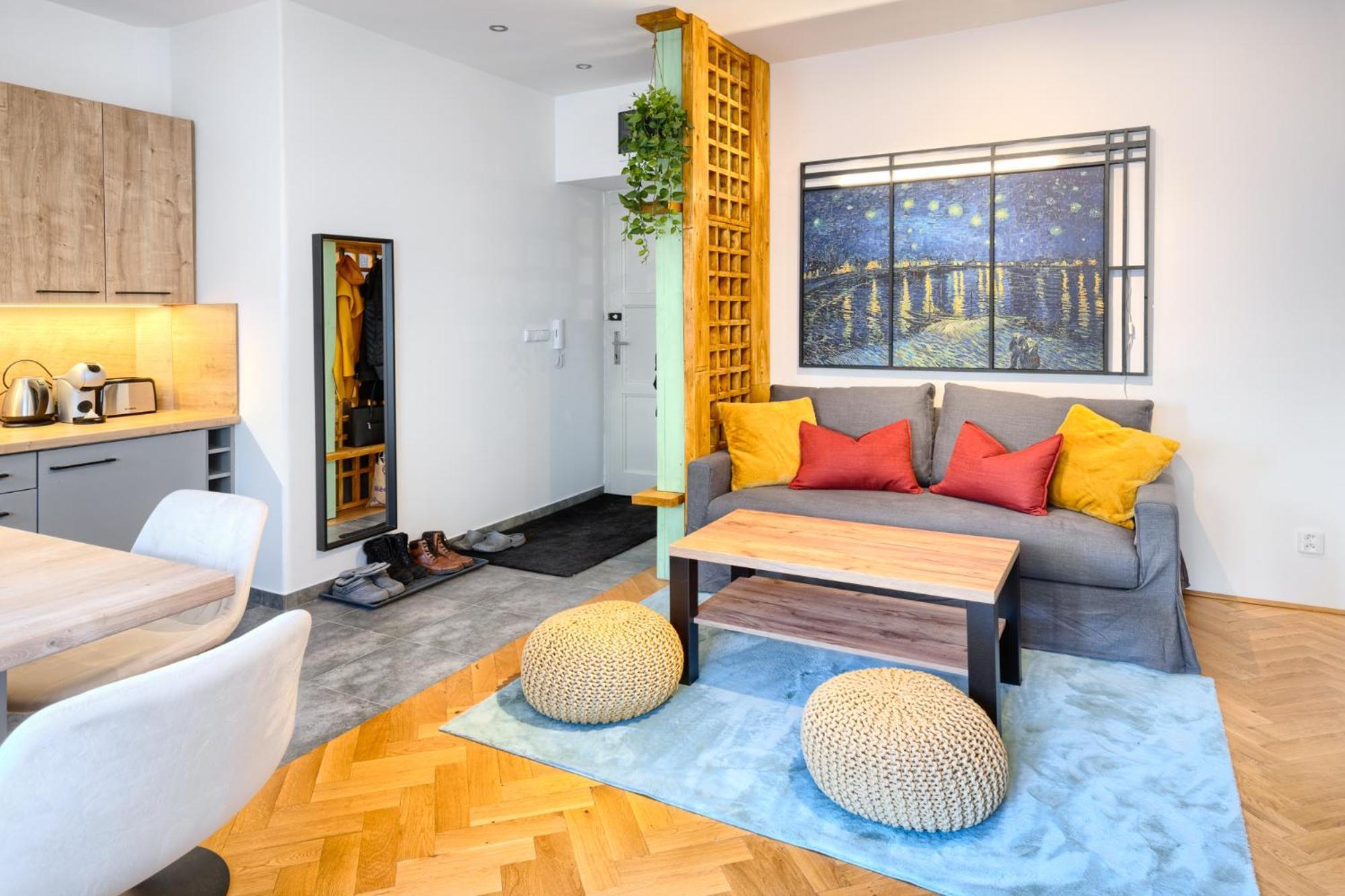 Apartament Flora *